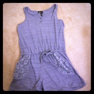 Girl's, blue romper, w/ cute pockets